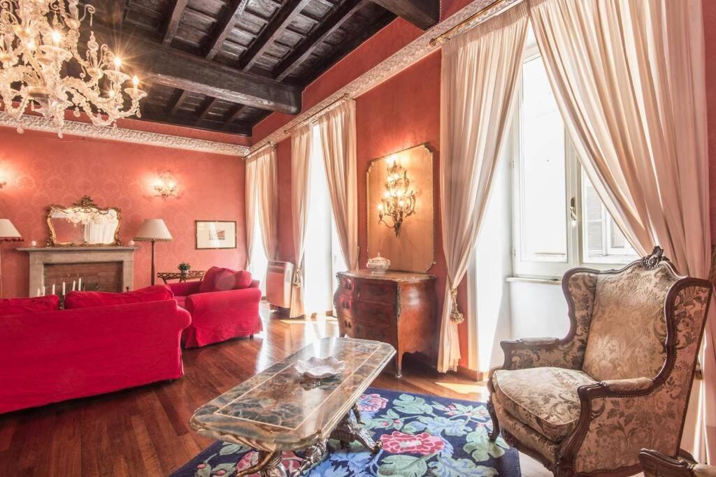 Spanish Steps Deluxe Apartamento Roma